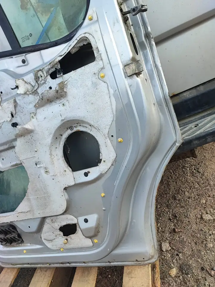 Renault Trafic II (X83) (2002 - 2014) Дверь — фото 4