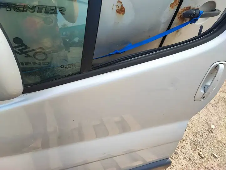Renault Trafic II (X83) (2002 - 2014) Дверь — фото 8