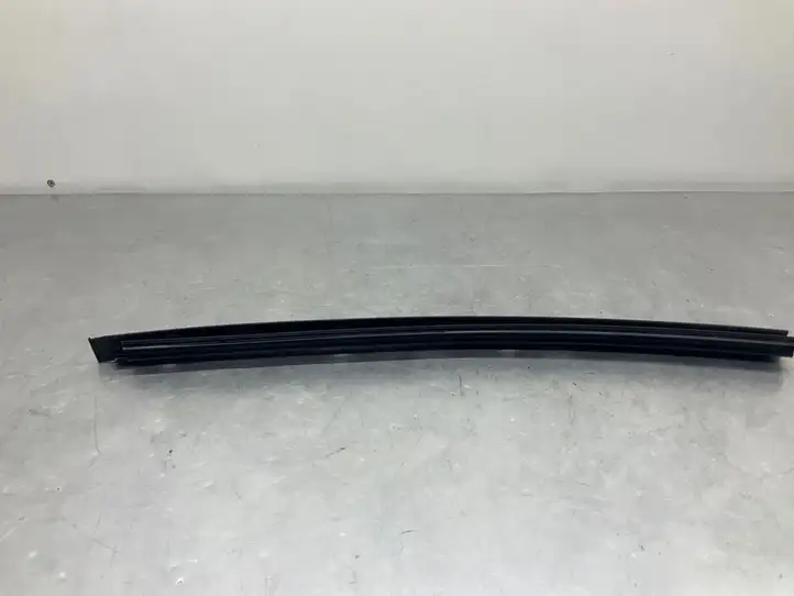 BMW 5 G30 G31 (2016 - ) 5135738275 Молдинги задней двери — фото 2