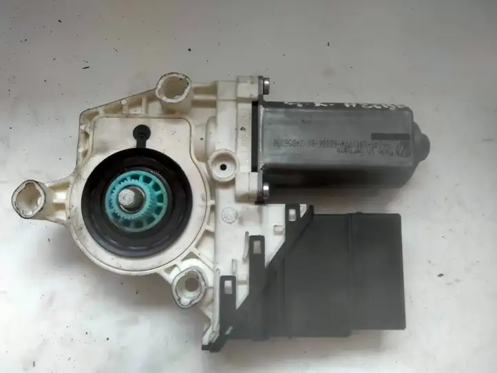Skoda Octavia Mk2 (1Z) (2004 - 2013) 1K0959795E Стеклоподъемник задней двери — фото 1