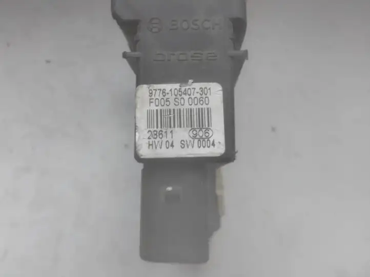 Volkswagen Golf IV (1998 - 2005) 9776105407301 Стеклоподъемник задней двери — фото 3
