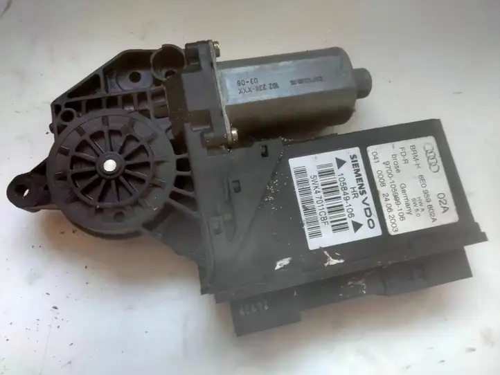 Audi A4 S4 B6 8E 8H (2000 - 2006) 8E0959802A Стеклоподъемник задней двери — фото 2