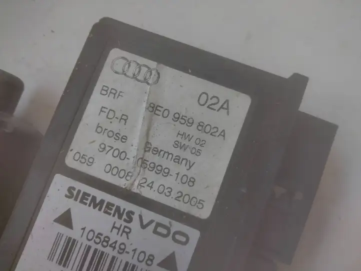 Audi A4 S4 B7 8E 8H (2004 - 2009) 8E0959802A Стеклоподъемник задней двери — фото 3