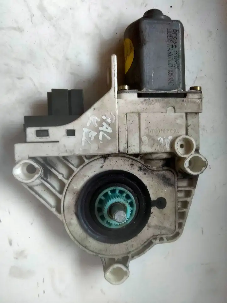 Audi A6 S6 C6 4F (2008 - 2011) 4F0959802A Стеклоподъемник задней двери — фото 1