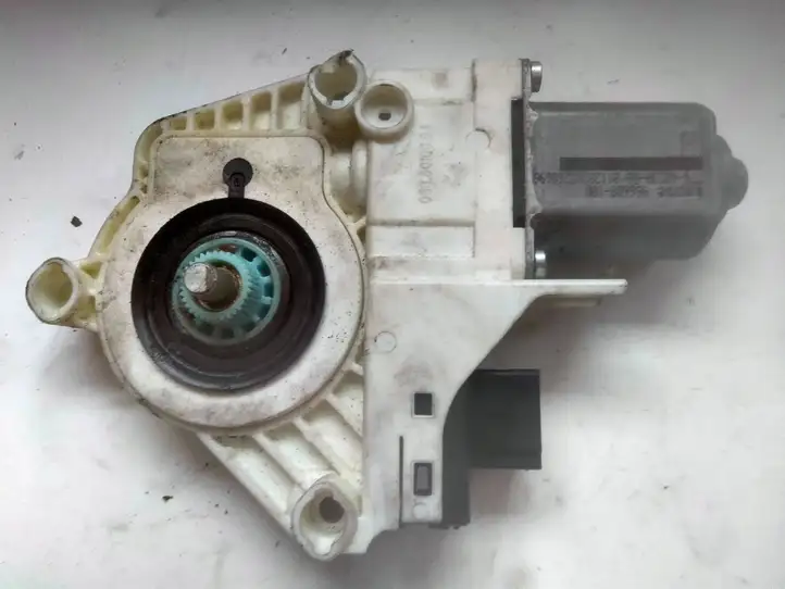 Audi A4 S4 B8 8K (2011 - 2015) 8K0959811 Стеклоподъемник задней двери — фото 2