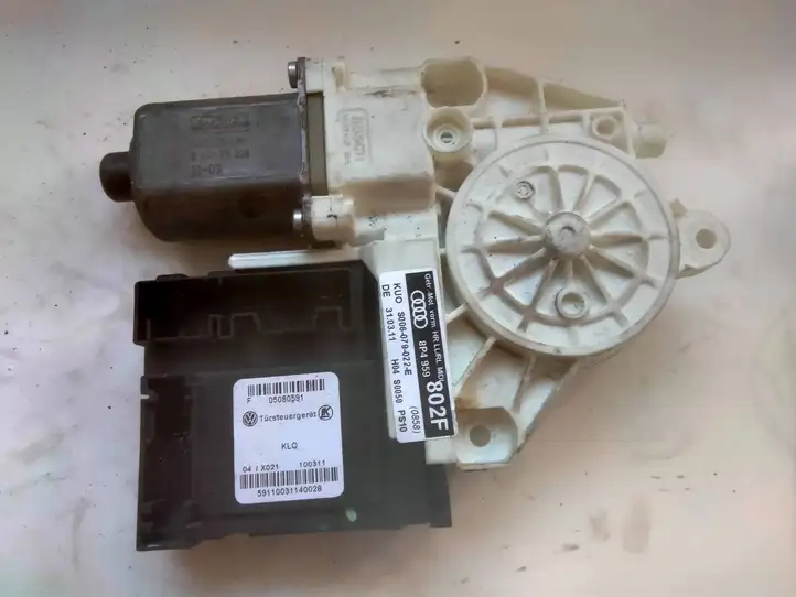 Audi A3/S3 8P (2008 - 2013) 8P4959802F Стеклоподъемник задней двери — фото 2