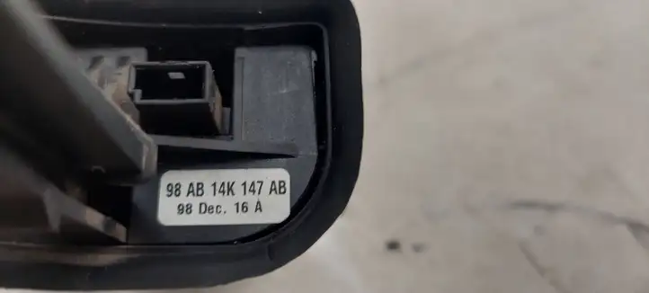 Ford Mondeo Mk III (2000 - 2007) 98AB14K147AB Кнопки на рулевом колесе — фото 5