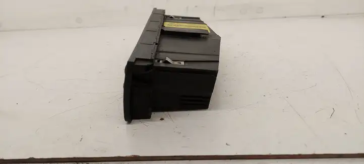BMW 3 E46 (1998 - 2005) 64116916882 Блок управления климат-контролем — фото 2