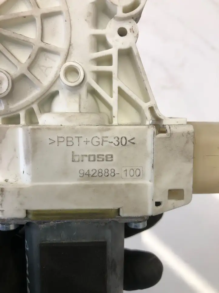 BMW 5 F10 F11 (2009 - 2016) 942888100 Стеклоподъемник задней двери — фото 4