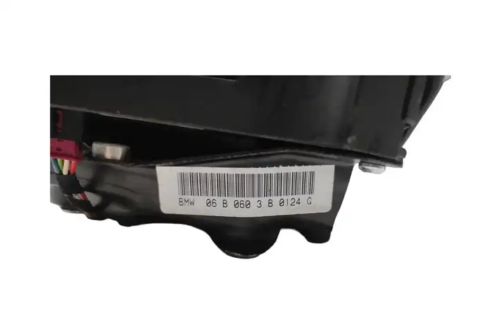 BMW X3 E83 (2003 - 2010) 616110528 Подушка безопасности руля — фото 4
