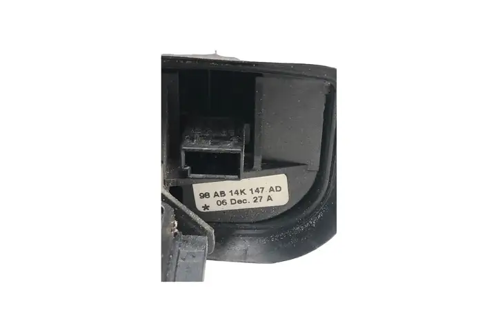 Ford Transit - Tourneo Connect (2002 - 2009) 98AB14K147AD Кнопки на рулевом колесе — фото 5