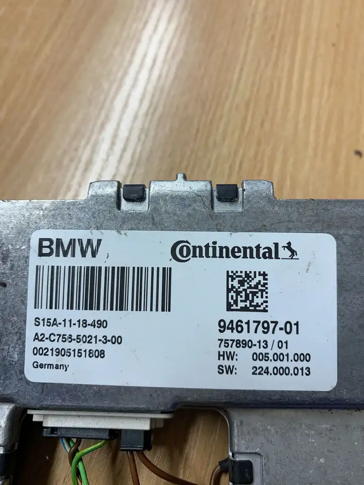 BMW 5 G30 G31 (2016 - ) 75789013 Прочие блоки управления — фото 2