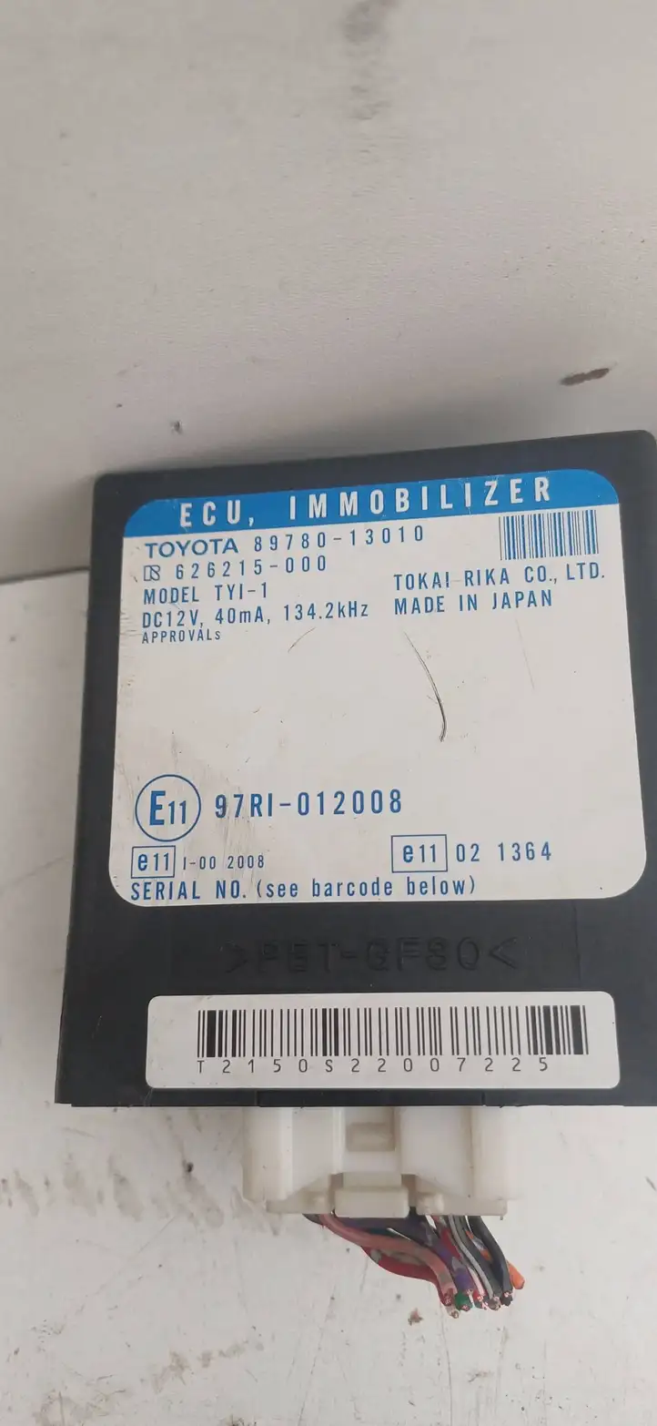 Toyota Corolla Verso E121 (2001 - 2004) 8978013010 Блок иммобилайзера — фото 3