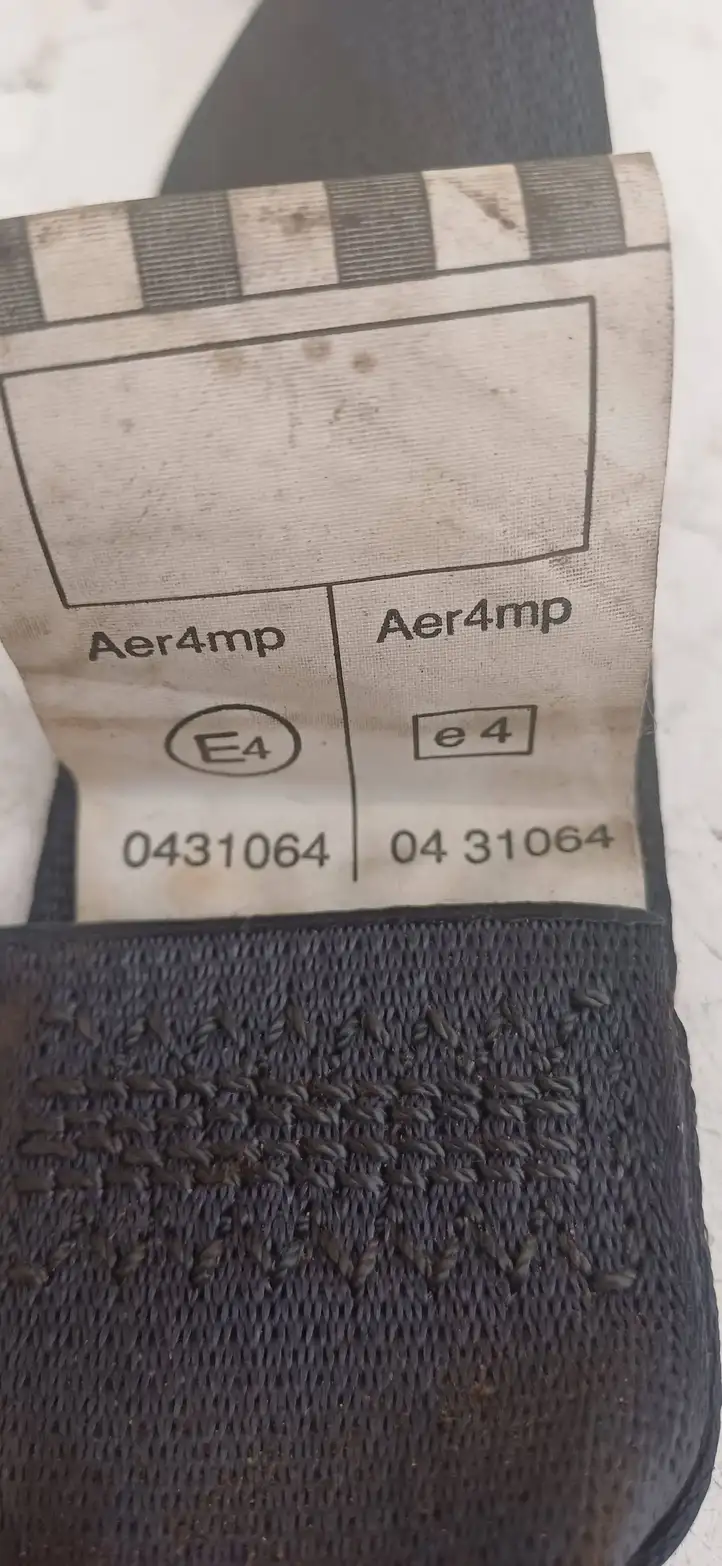 Toyota Corolla Verso E121 (2001 - 2004) 0431064 Задний ремень безопасности — фото 2