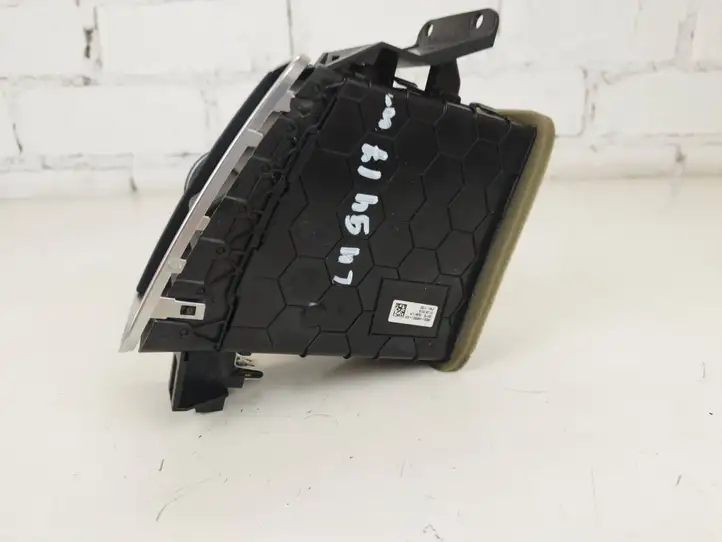 Land Rover Range Rover Sport L494 (2013 - 2017) DK62046B31A Боковой воздушный дефлектор — фото 2