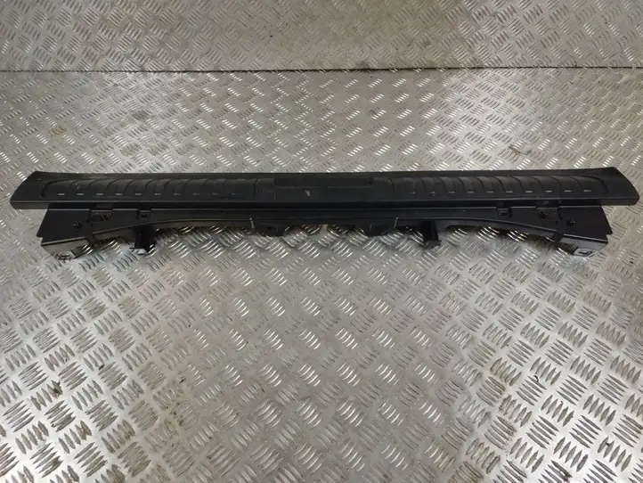Land Rover Range Rover Sport L494 (2013 - 2017) DK62425A92A Отделка порога багажника — фото 2