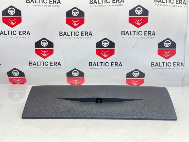 BMW 1 F20 F21 (2011 - 2019) 17806410 Боковая отделка панели приборов — фото 1