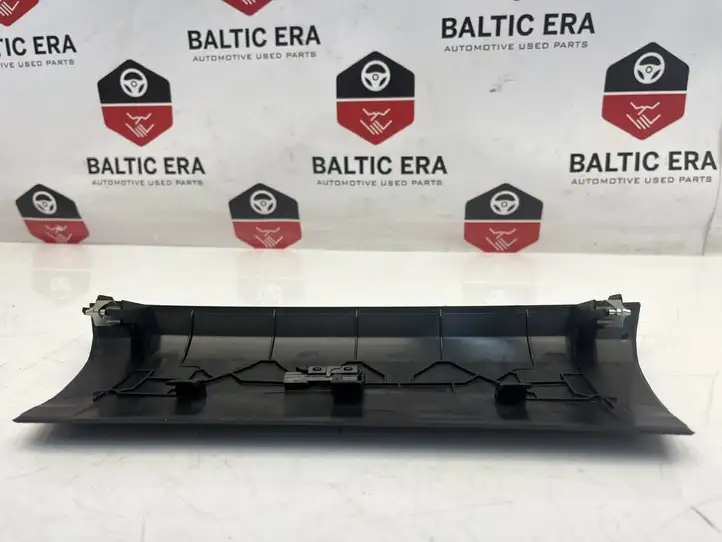 BMW 1 F20 F21 (2011 - 2019) 17806410 Боковая отделка панели приборов — фото 2