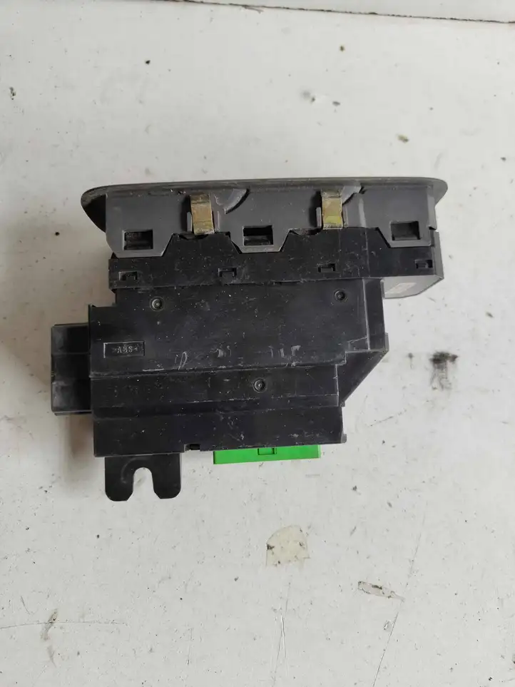 Volvo S60 (2004 - 2010) 09193383 Кнопка стеклоподъемников — фото 2