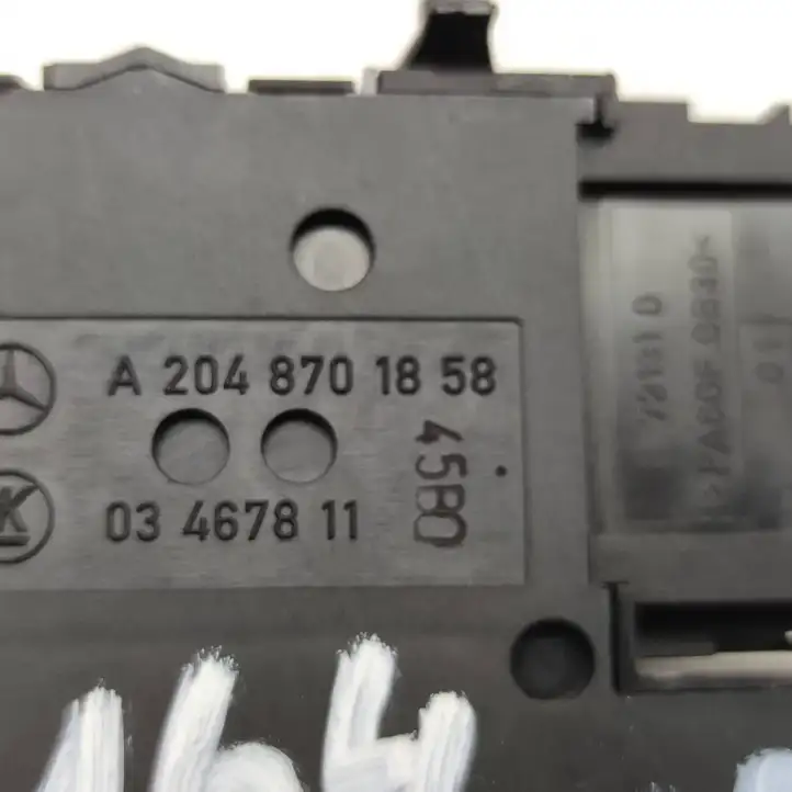 Mercedes-Benz E W212 (2009 - 2016) A2048701858 Управление регулеровки сидений — фото 7