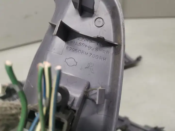 Nissan Almera N16 (2000 - 2010) 80961 Блок кнопок стеклоподъемников — фото 4