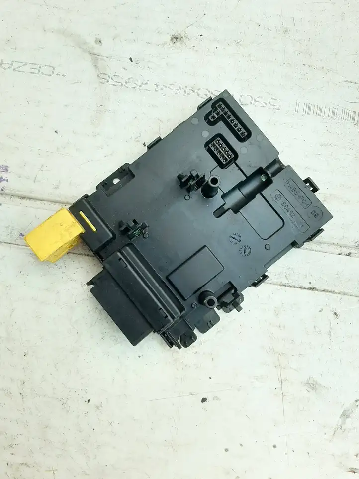 Volkswagen PASSAT B6 (2005 - 2010) 3C0953549A Датчик угла поворота руля — фото 2