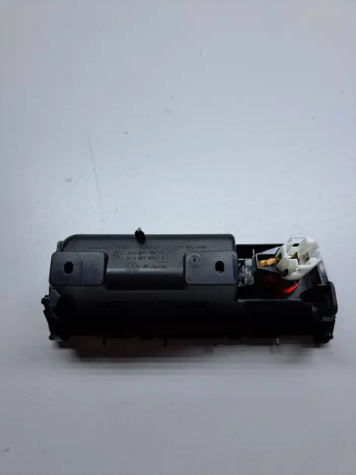 Volkswagen PASSAT B6 (2005 - 2010) 3C0863284 Передняя пепельница — фото 3