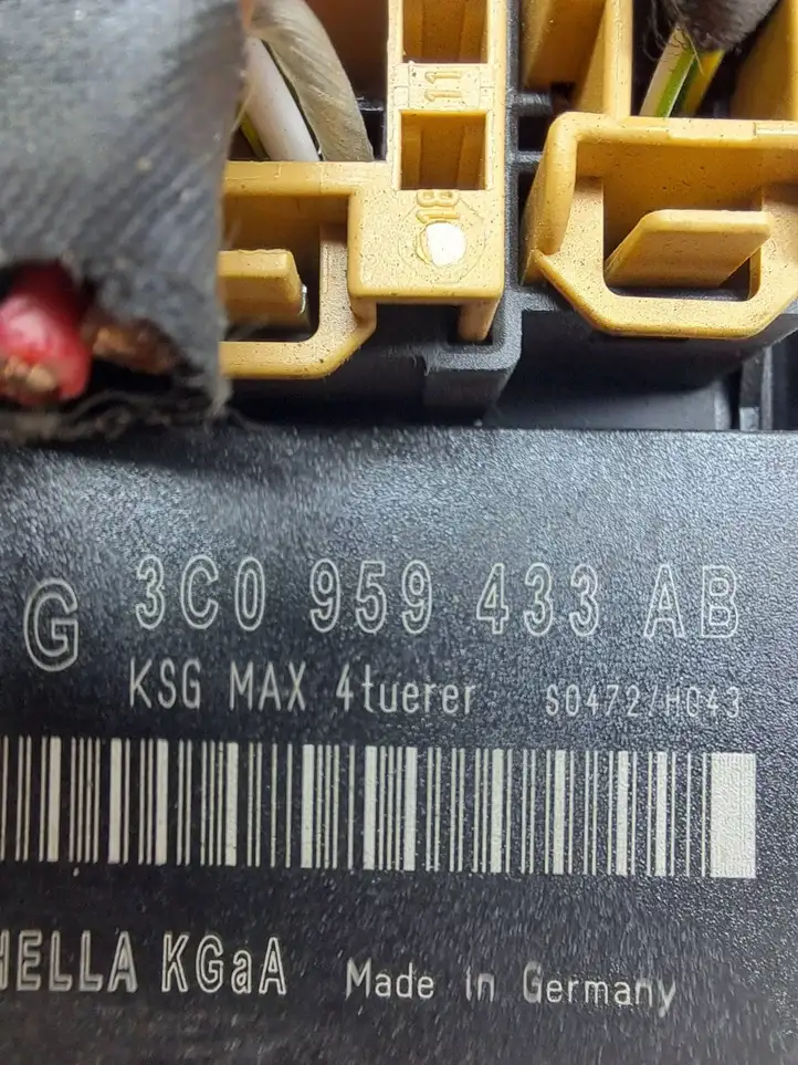 Volkswagen PASSAT B6 (2005 - 2010) 3C0959433AB Модуль комфорта — фото 3
