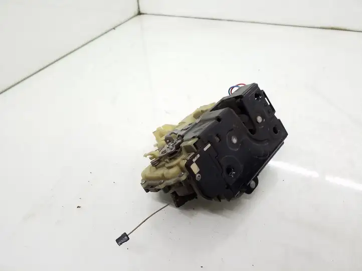Seat Ibiza III (6L) (2002 - 2008) 3B1837015AQ Замок ручки двери — фото 3