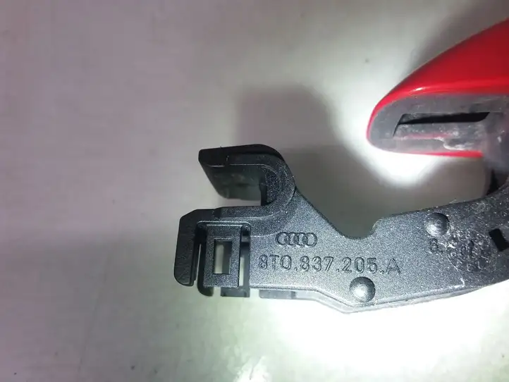 Audi A1 (2010 - 2014) 8T0837205A Наружная ручка двери — фото 3