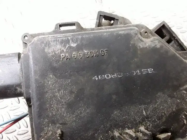 Audi A6 S6 C5 4B (1997 - 2001) 4B0837015B Замок задней двери — фото 2