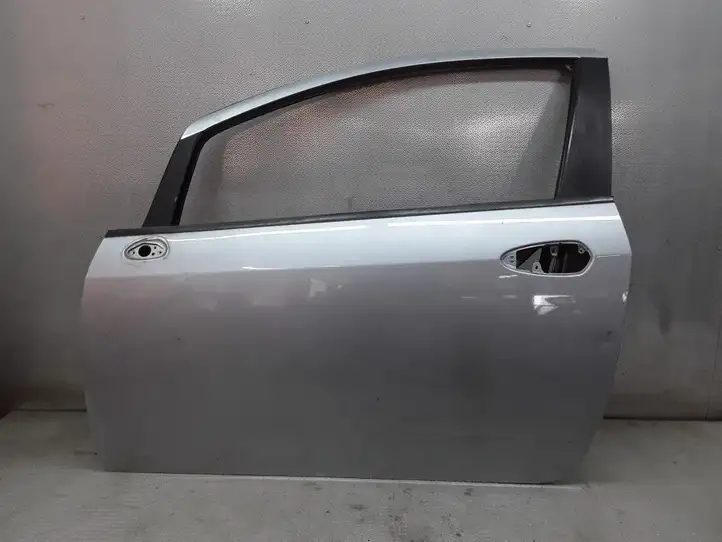Fiat Punto (188) (1999 - 2010) Передняя дверь — фото 1