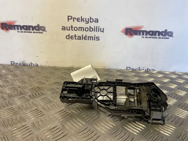 Volkswagen PASSAT B6 (2005 - 2010) 3C0837885G Наружная ручка задней двери — фото 3