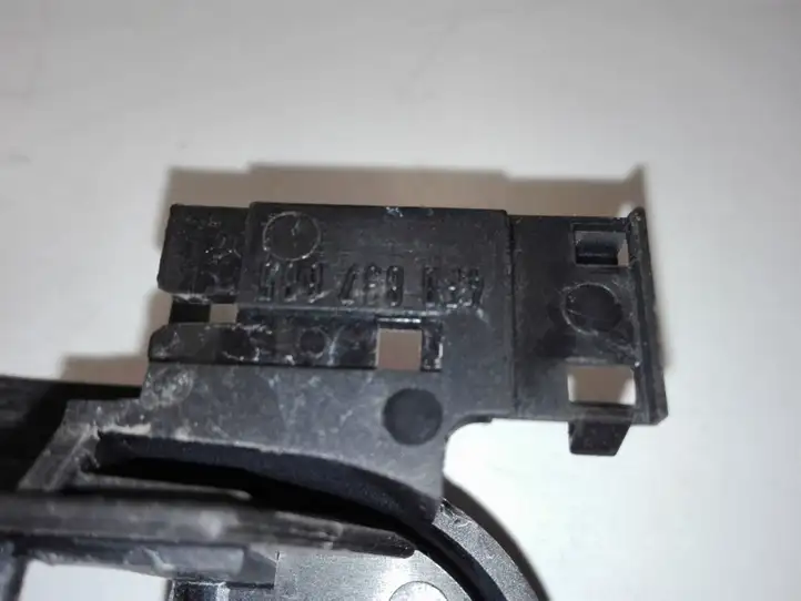 Audi A6 S6 C6 4F (2008 - 2011) 4F0837885 Наружная ручка задней двери — фото 3