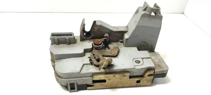 Peugeot 307 CC (2001 - 2005) Замок задней двери — фото 4