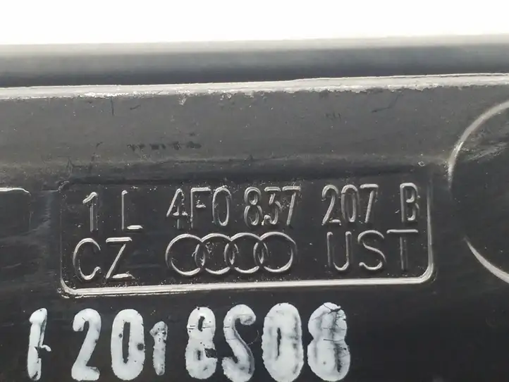 Audi A6 S6 C6 4F (2004 - 2008) 4F0837207B Наружная ручка задней двери — фото 3