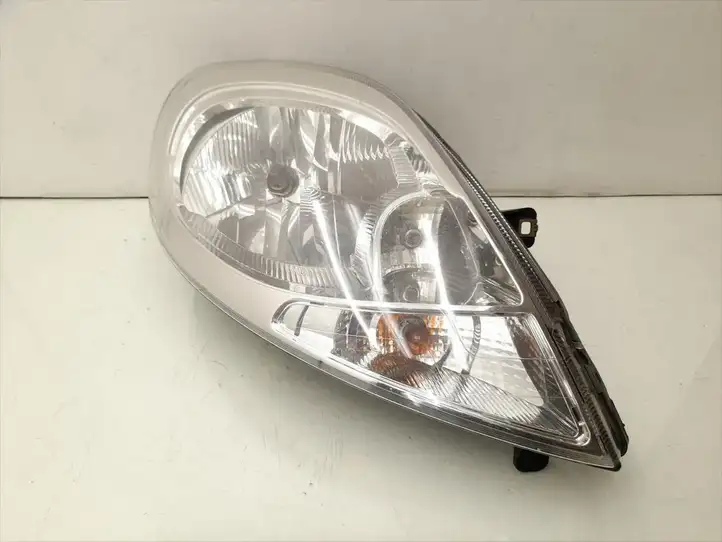 Opel Vivaro (2006 - 2014) 93859834 Передняя фара — фото 1