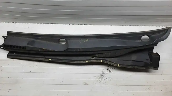 Toyota Corolla Verso E121 (2001 - 2004) 557820F020 Жабо стеклоочистителей — фото 1