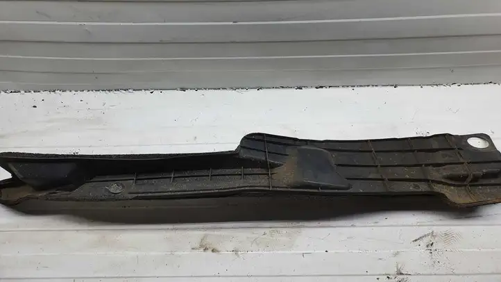 Toyota Corolla Verso E121 (2001 - 2004) 538660F010 Прочие внешние детали — фото 3