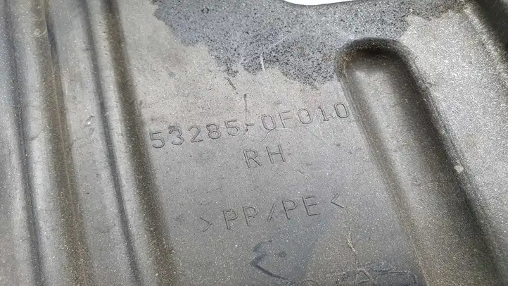 Toyota Corolla Verso E121 (2001 - 2004) 532850F010 Прочие внешние детали — фото 3