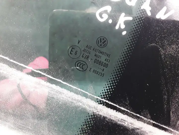 Volkswagen Tiguan (2007 - 2011) 43R008600 Форточка двери — фото 2