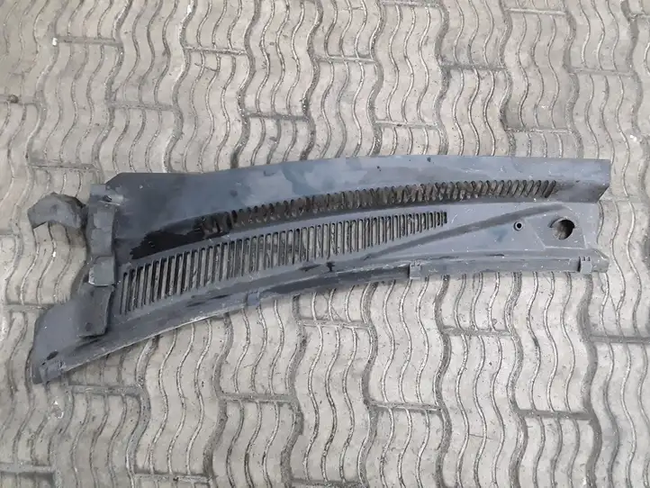 Jeep Grand Cherokee (WK) (2004 - 2010) 55156852 Жабо стеклоочистителей — фото 1