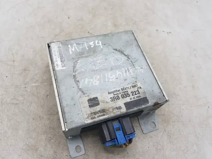 Seat Exeo (3R) (2008 - 2013) 3R0035223 Усилитель звука — фото 1