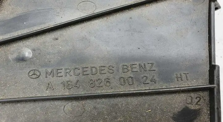 Mercedes-Benz ML W164 (2005 - 2011) A1648260024 Прочие детали салона — фото 3