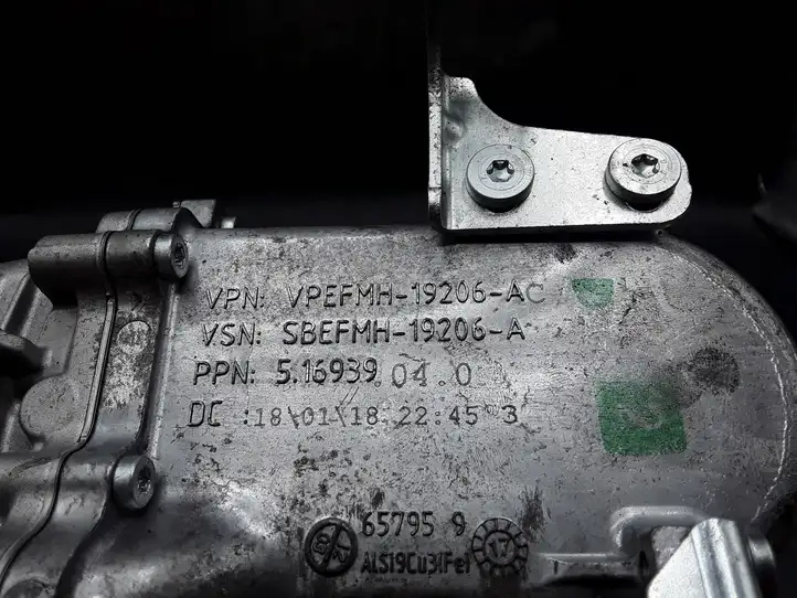 Ford Focus (2015 - 2019) VPEFMH19206AC Охладитель клапана EGR — фото 3
