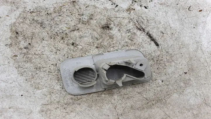 Toyota Avensis T250 (2006 - 2009) 6423305051 Прочие детали салона — фото 3