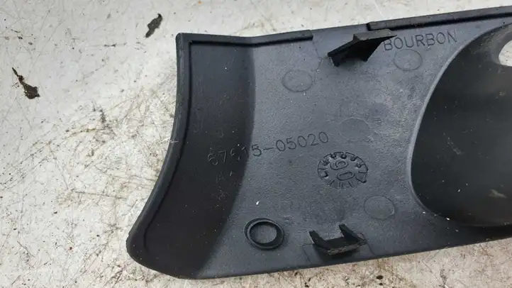 Toyota Avensis T250 (2006 - 2009) 6761505020 Прочие детали салона — фото 2