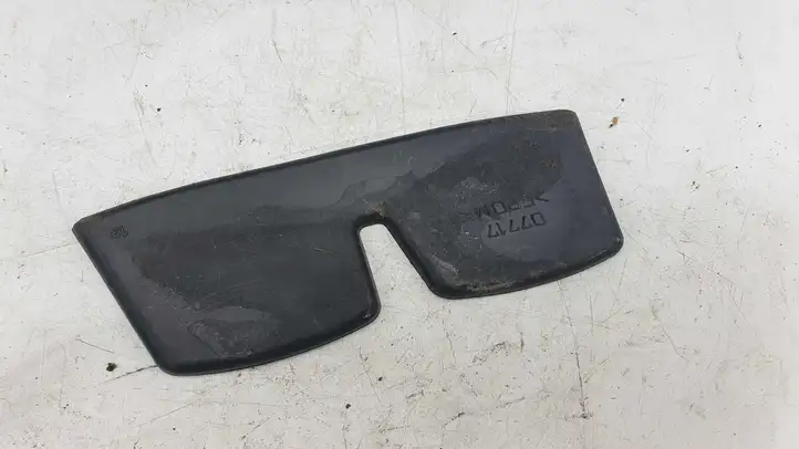 Toyota Corolla Verso E121 (2001 - 2004) 07717 Прочие детали салона — фото 3