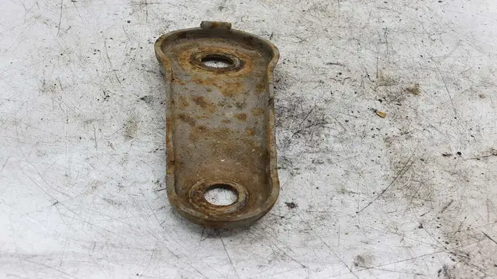 Toyota Corolla Verso E121 (2004 - 2007) Держатель аккумулятора — фото 3