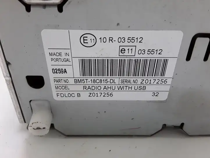 Ford Focus (2011 - 2015) BM5T18C815DL Магнитола / мультимедийная система — фото 2